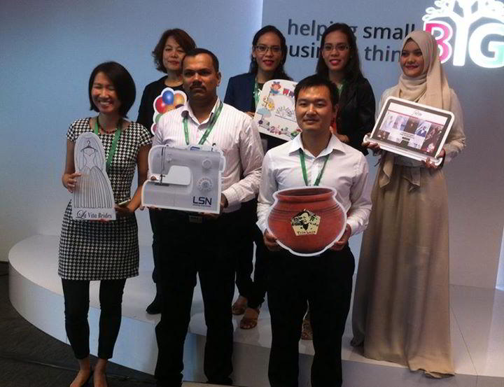 Cá kho Trần Luận vinh dự là đại diện của Việt Nam được công ty Google mời sang Singapore giới thiệu sản phẩm 