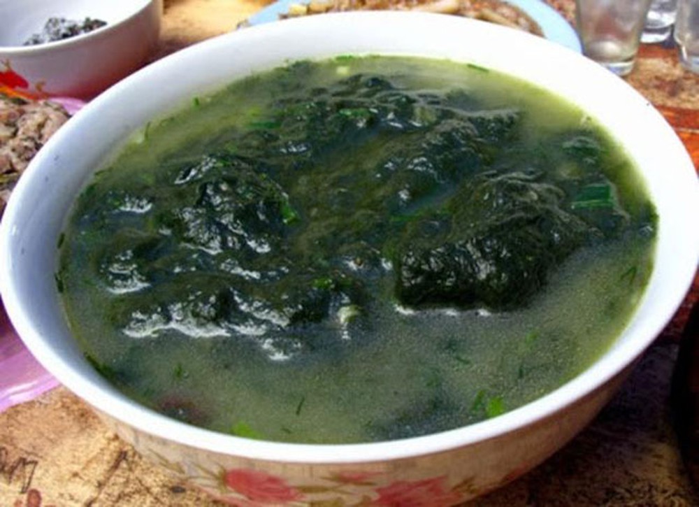 canh rêu đá