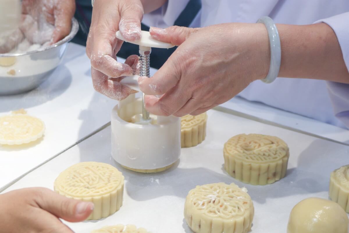 Cách làm bánh trung thu chay nhân thập cẩm